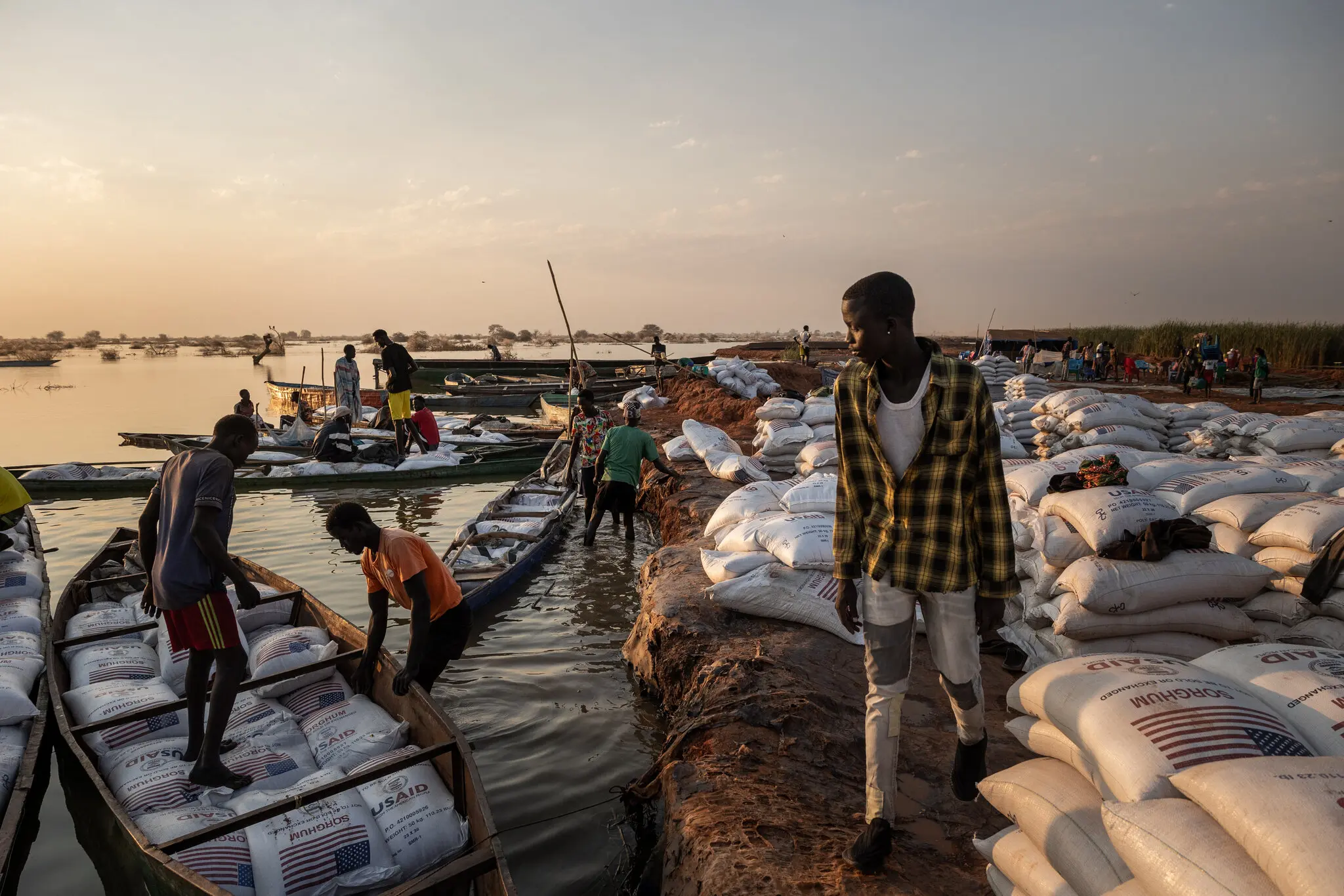 Катастрофічні наслідки: як скорочення USAID загрожує мільйонам життів в Африці